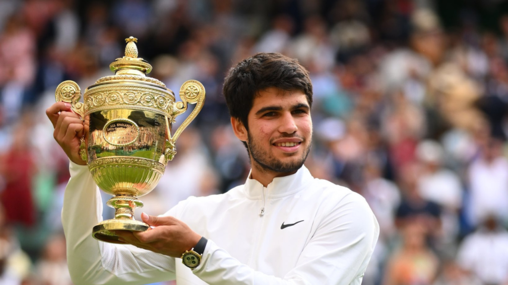 Carlos Alcaraz with the Wimbledon